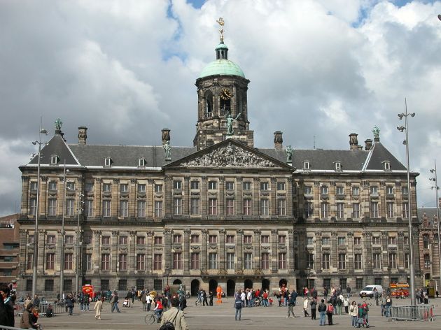 Koninklijk_Paleis_Amsterdam 1200px