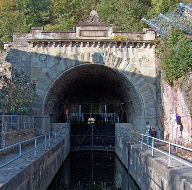 Weilburger Schifffahrtstunnel TRIM