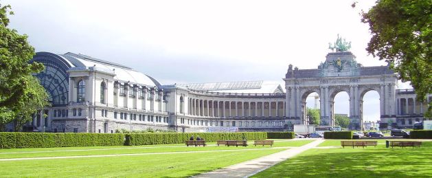 Parc_du_Cinquantenaire_30-05-06 1200px TRIM